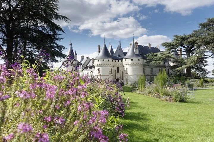2-Day Loire Valley Private Tour: 6 Castles and 1 Wine Tasting