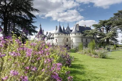 2-Day Loire Valley Private Tour: 6 Castles and 1 Wine Tasting