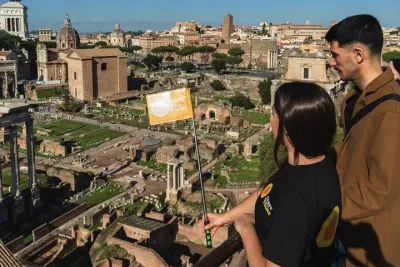 Rome: Colosseum, Palatine Hill and Roman Forum Group Tour