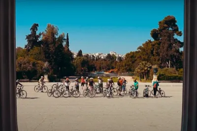 Small-Group Athens Scenic e-Bike Tour