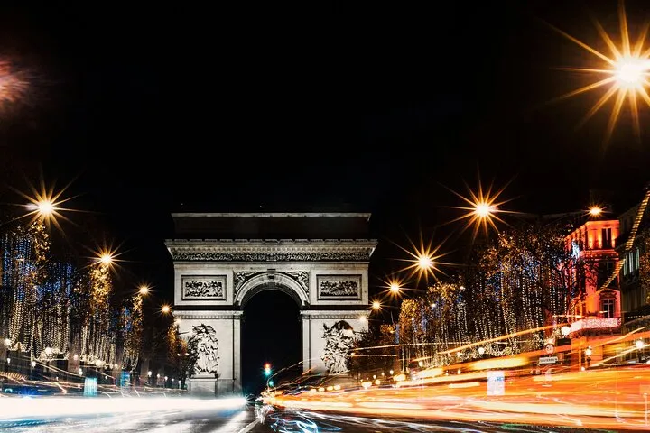 The Great March of Champs Elysees Paris Walking Tour