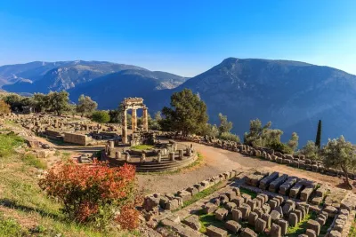 Private Transfer from Athens to Delphi