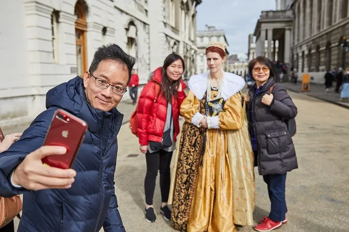 London Uber Boat Return Trip to Naval College and Painted Hall