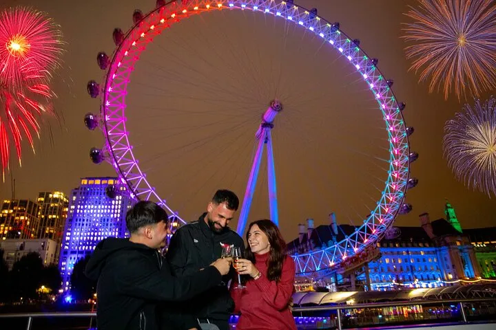 London New Year's Eve Dinner Cruise