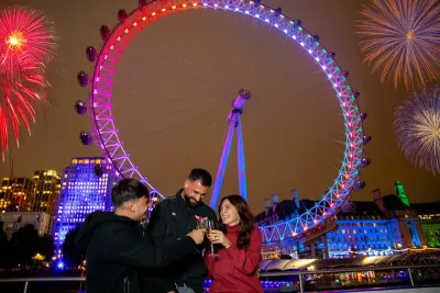 London New Year's Eve Dinner Cruise