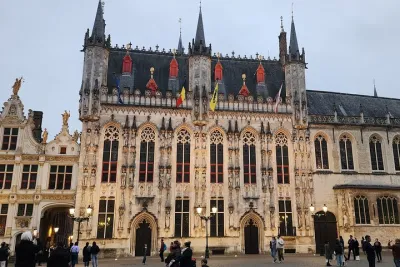 Paris to Bruges Christmas Market and Old Town Daytrip