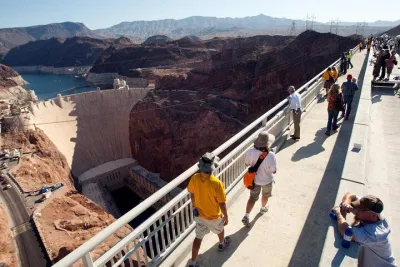 Small Group Hoover Dam, Powerplant & O'Callahan Bridge Tour
