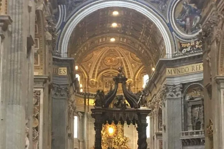 St Peter’s Basilica Tour with Official tour Guides