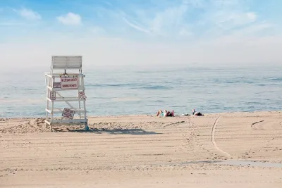 Hamptons, Sag Harbor & Outlet Shopping, 1-Day Tour from NYC