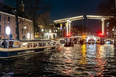90 minute Amsterdam Light Festival Canal Cruise