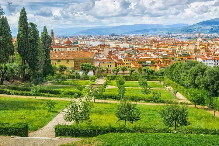 Pitti Palace and Boboli Garden Guided Tour
