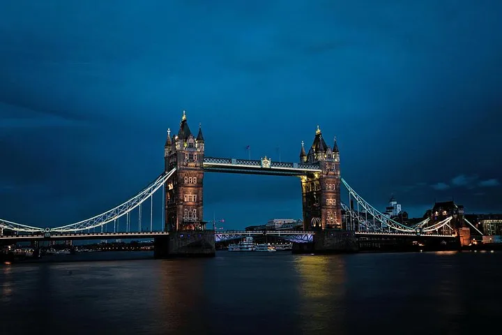 Central London to Portsmouth Cruise Port Private Transfer