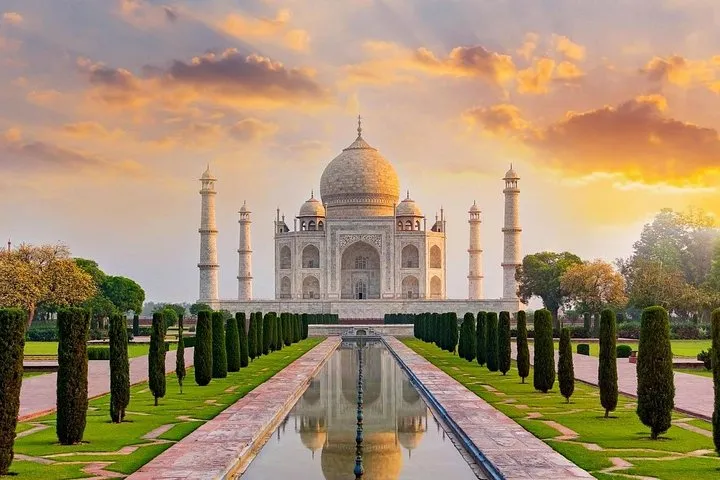 Agra: Skip The Line Sunrise Taj Mahal Private Guided Day Trip
