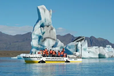 Diamond Beach and Jökulsárlón Day Tour with Boat Ride(Optional)