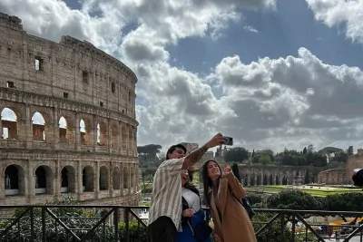 Rome private driver - luxury van service for top attractions