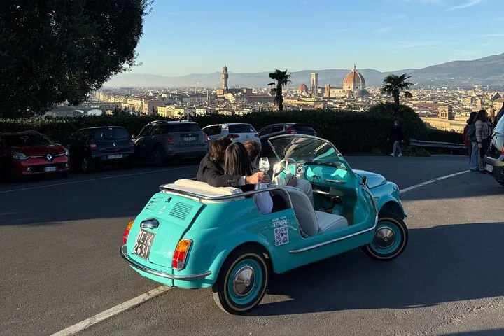 Florence Panoramic Tour in an Electric Fiat 500 Cabrio + Picnic
