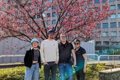 Tokyo Sakura Wonderful Viewing Tour by E Bike