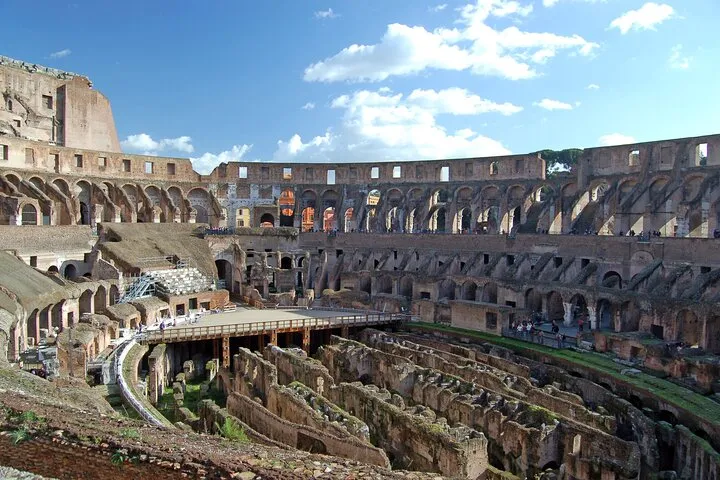 Colosseum, Roman Forum & Palatine Hill Entry with Audio Guide App