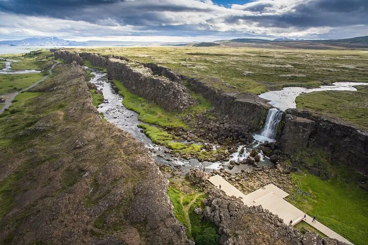Small-group Golden Circle Classic Tour from Reykjavik