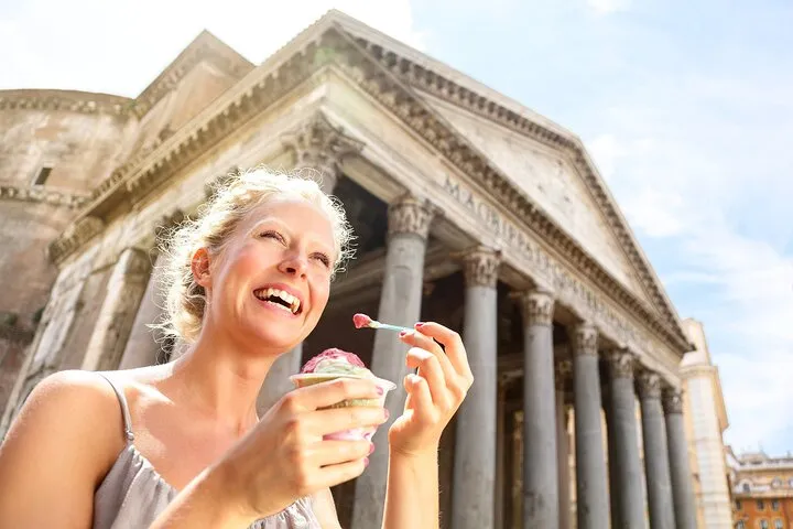Pantheon in Rome Walking Tour with Audioguide on Your Smartphone