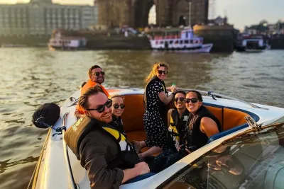 Elephanta Island Private Speedboat Tour from Mumbai - 6pax