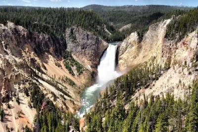 Mt Rushmore Yellowstone and Arches National Parks 6 day Tour
