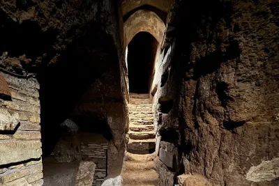 Rome Underground Tour: Catacombs, Crypts & Secrets with Transfers
