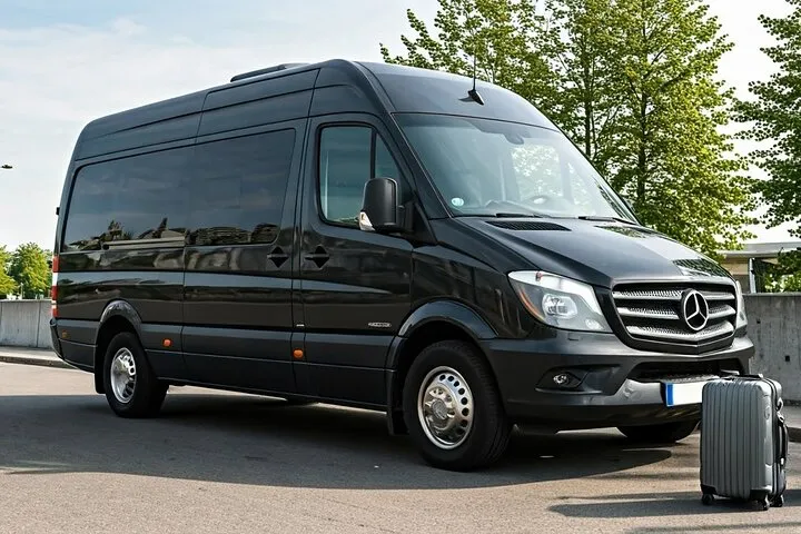 Athens Centre to Airport: Private & Comfortable Transfer