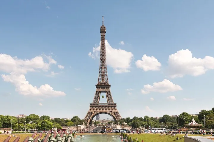 Full Day Paris and Versailles Shared Tour
