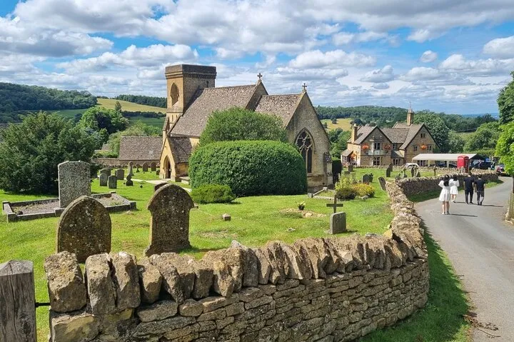 From London: 7 Unmissable Cotswolds Stops Small Group Tour