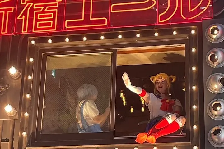 120-Minutes Cosplay Adventure Anime Character in Kabukicho