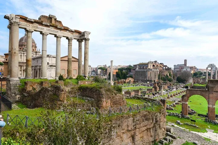 Rome: Colosseum, Forum & Palatine Hill Guided Tour – Best Value