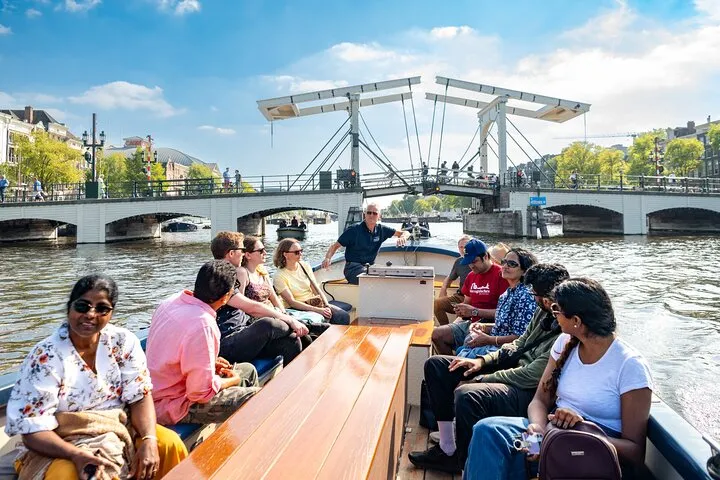 Amsterdam Open Boat Canal Cruise with Live Guide