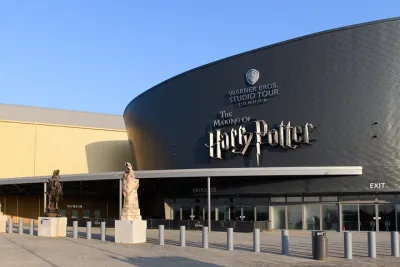 Harry Potter Warner Bros. Studio Tour with Transport from London