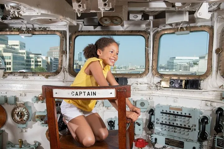 London: HMS Belfast Ticket & South Bank Highlights Audio Tour
