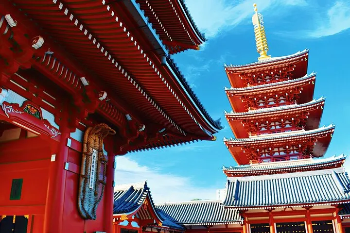 Tokyo: Senso-ji and surroundings