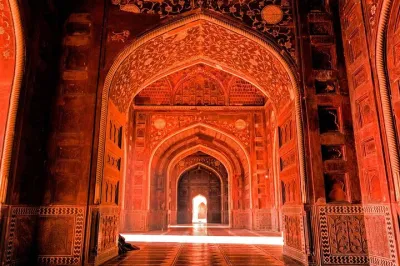 6 Day Golden Triangle Tour Packages in India