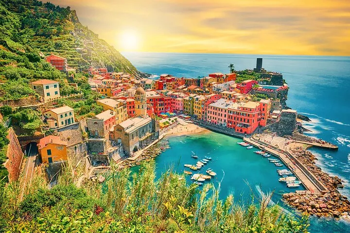 Cinque Terre Complete: Tour + Exclusive Ebook