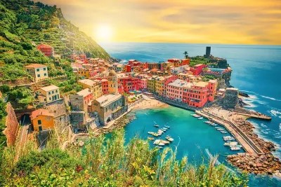 Cinque Terre Complete: Tour + Exclusive Ebook