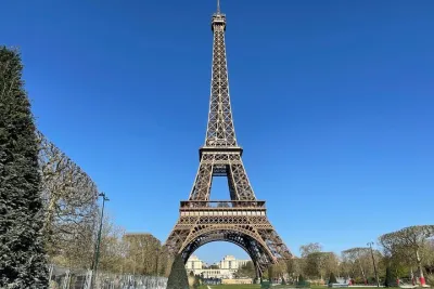 Eiffel Tower with Optional Summit Guided Group Tour