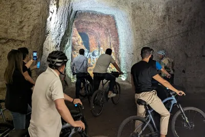 Rome: Appia Antica E-Bike tour with Rome's Underground Labyrinth