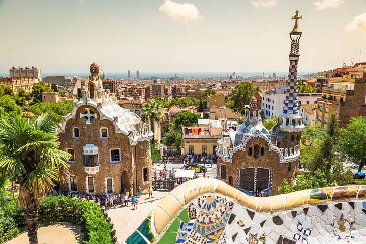 3 Day Private Tour Barcelona Girona and Figueres by Van