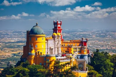 Private Full-Day Tour Sintra, Pena Palace, Cabo da Roca & Cascais