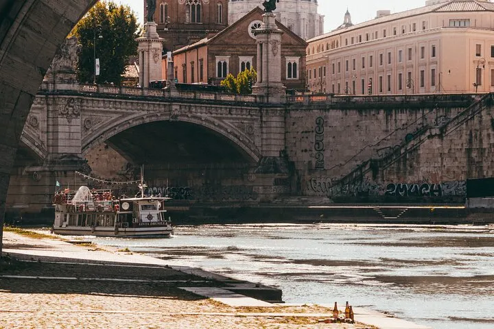 Rome Tiber River Boat Cruise