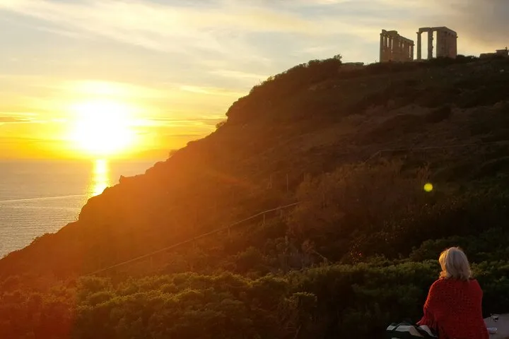Sounio Sunset Serenity: Private Journey to the Temple of Poseidon