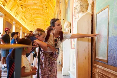 Vatican Museums Private Tour: Sistine Chapel and Necropolis Scavi