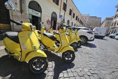 Rent a Scooter Vespa in Rome - 72 Hours