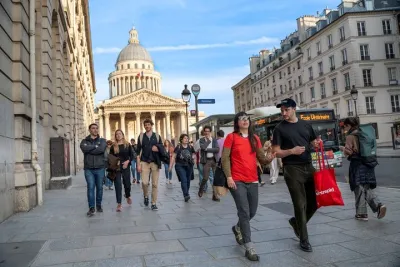 Paris Left Bank Walking Tour: Landmarks, Stories & Pastry