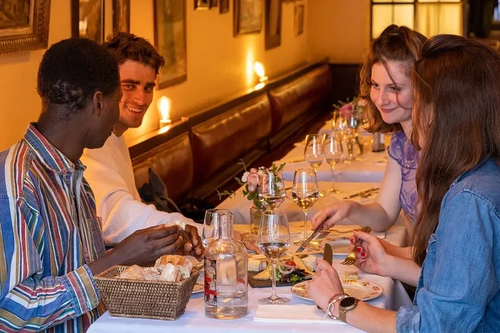 Paris Montmartre Guided Food Tour: A Full Meal by Do Eat Better