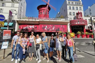 Montmartre & Sacré-Coeur Walking Tour with a Local Guide